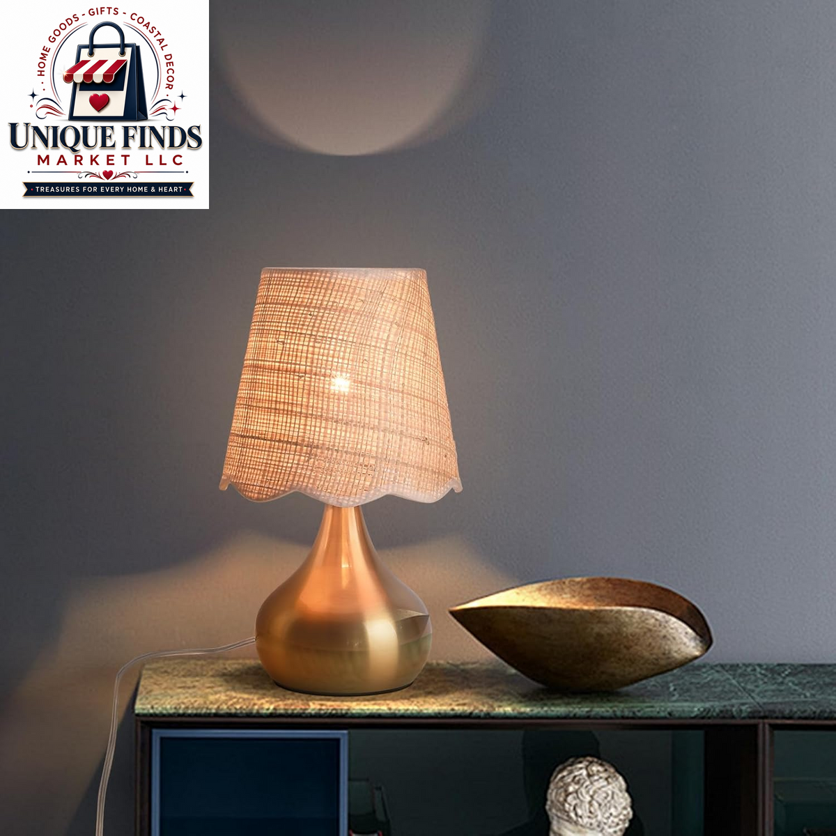 Ziqqeelam Rattan Small Bedside Table Lamp - Boho Mini Table Lamp for Nightstands, Ideal for Farmhouse Decor and Compact Spaces in Bedrooms, Kitchens, and Dorms