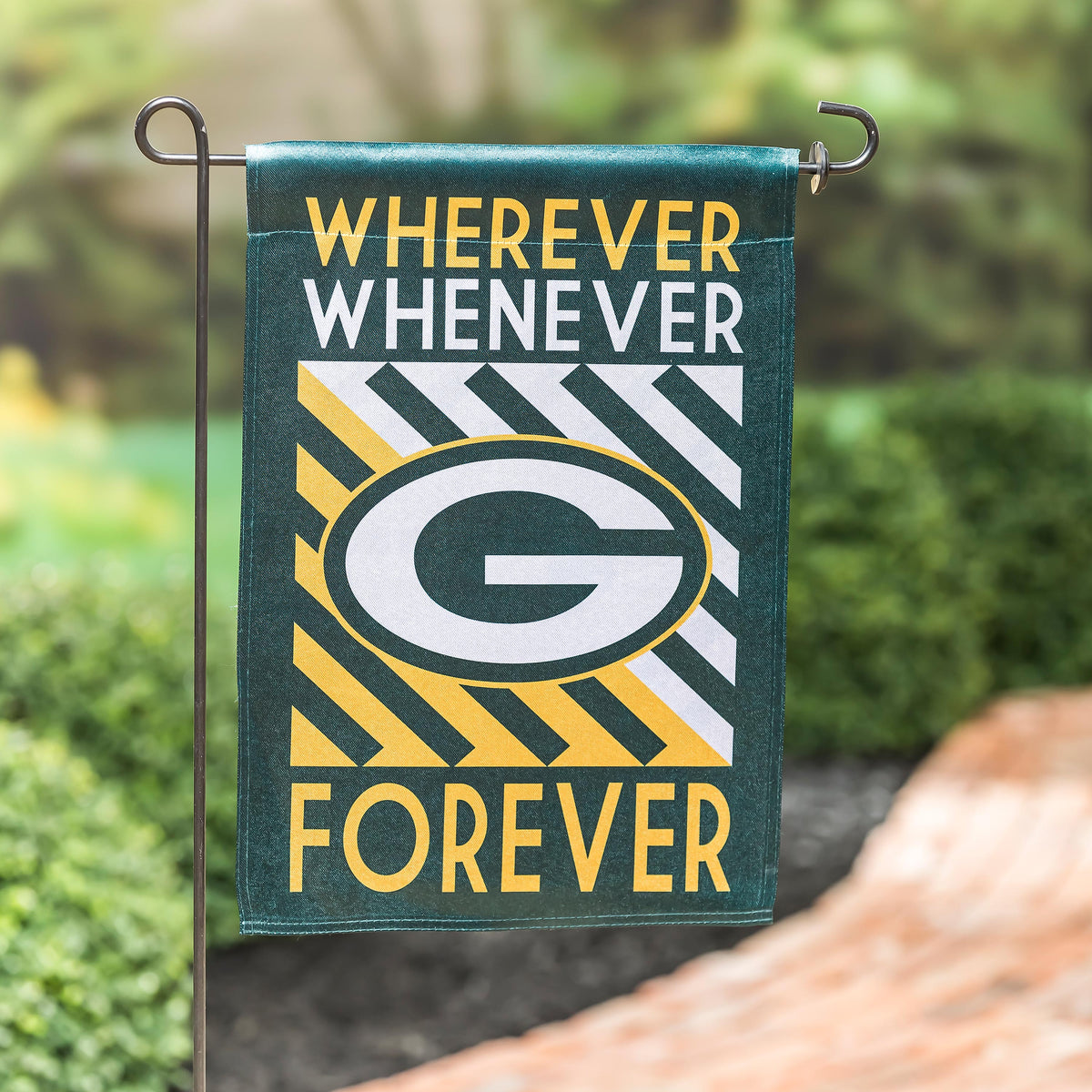 Green Bay Packers WWF Fan Garden Flag