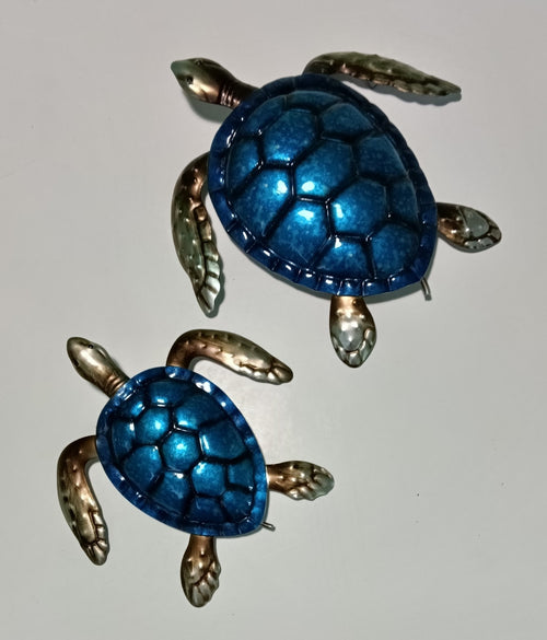 2 Piece Large One 8.5 inches Smaller One 6.5 inchesSet Metal Turtles Wall Mount 
