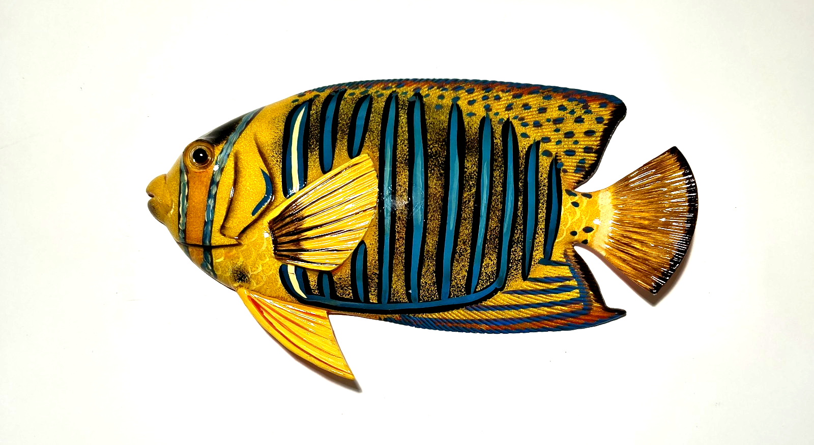 12 Inch PolyResin Tropical Colors Realistic Hand Painted Fishes Wall Mount 