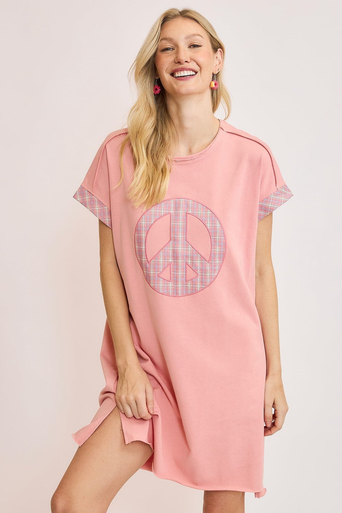 Peace Plaid Applique Short Sleeve Mini Dress For Women – Trendy and Comfortable Mini Dress with Applique Detailing and Chic Plaid Pattern