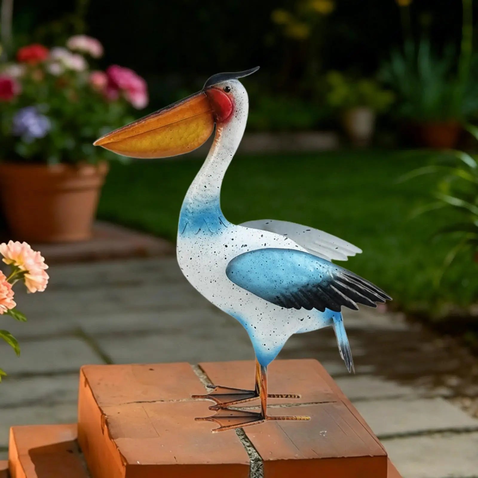 Pelican Sculpture Animal Figurine Craft Accessories Ornament Craft  DIY Artwork Farmhouse Patio Pelican Metal Yard Decor
