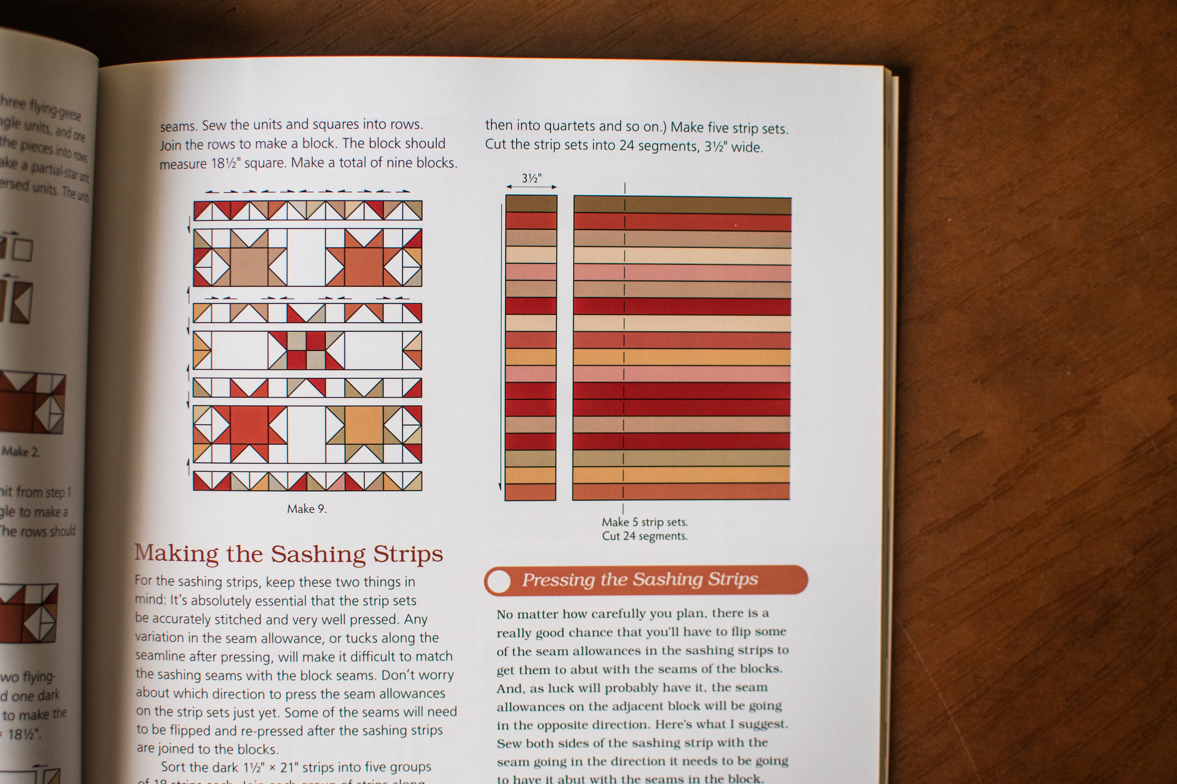 Miss Rosie's Farmhouse Favorites: 12 Captivating Scrappy Quilts