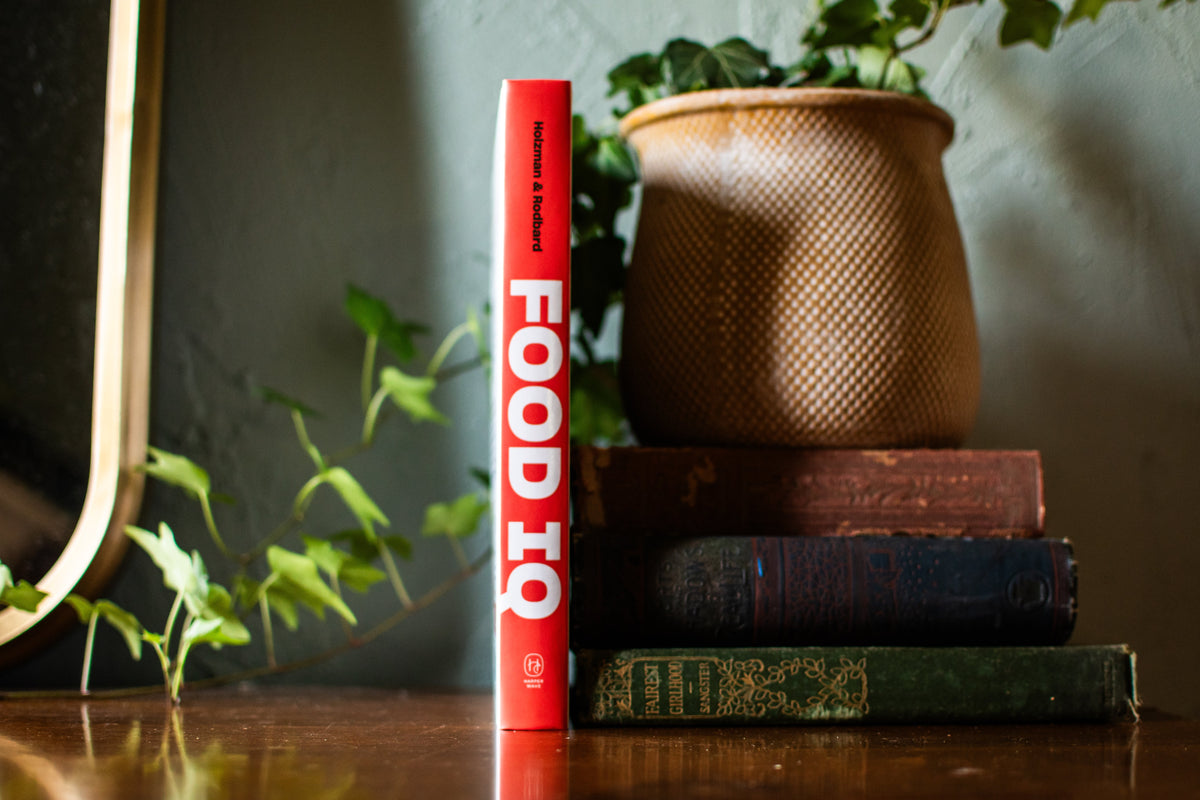 Food IQ: 100 Questions, Answers, and Recipes to Raise Your Cooking Smarts