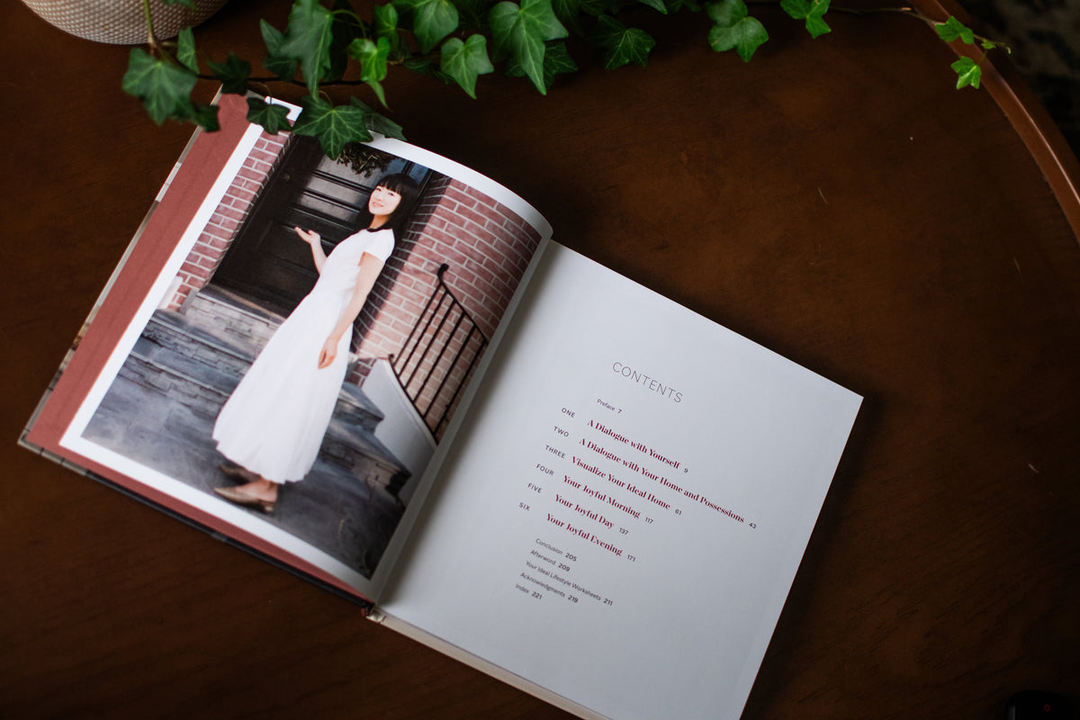 Marie Kondo's Kurashi at Home: How to Organize Your Space and Achieve Your Ideal Life (The Life Changing Magic of Tidying Up)