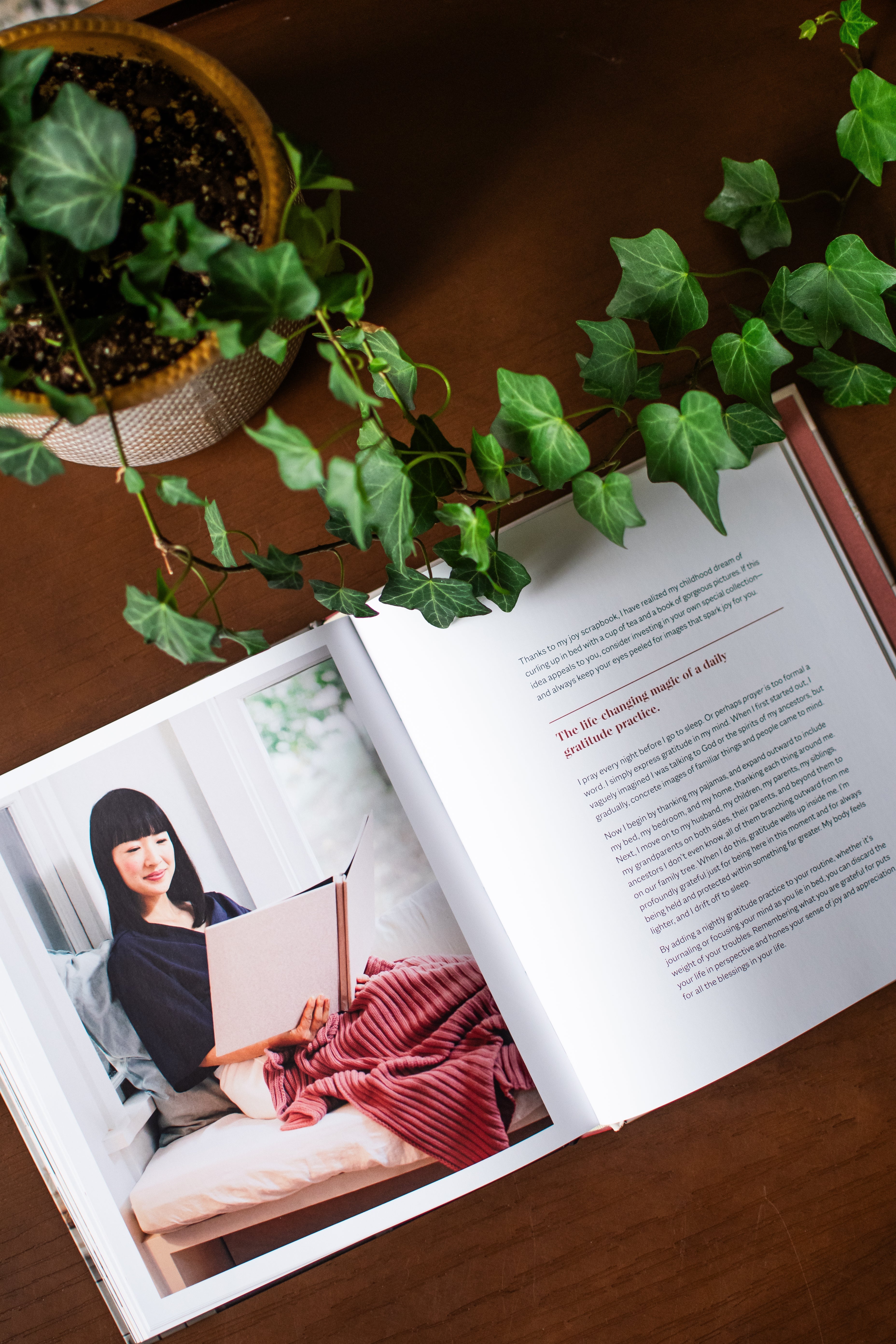 Marie Kondo's Kurashi at Home: How to Organize Your Space and Achieve Your Ideal Life (The Life Changing Magic of Tidying Up)