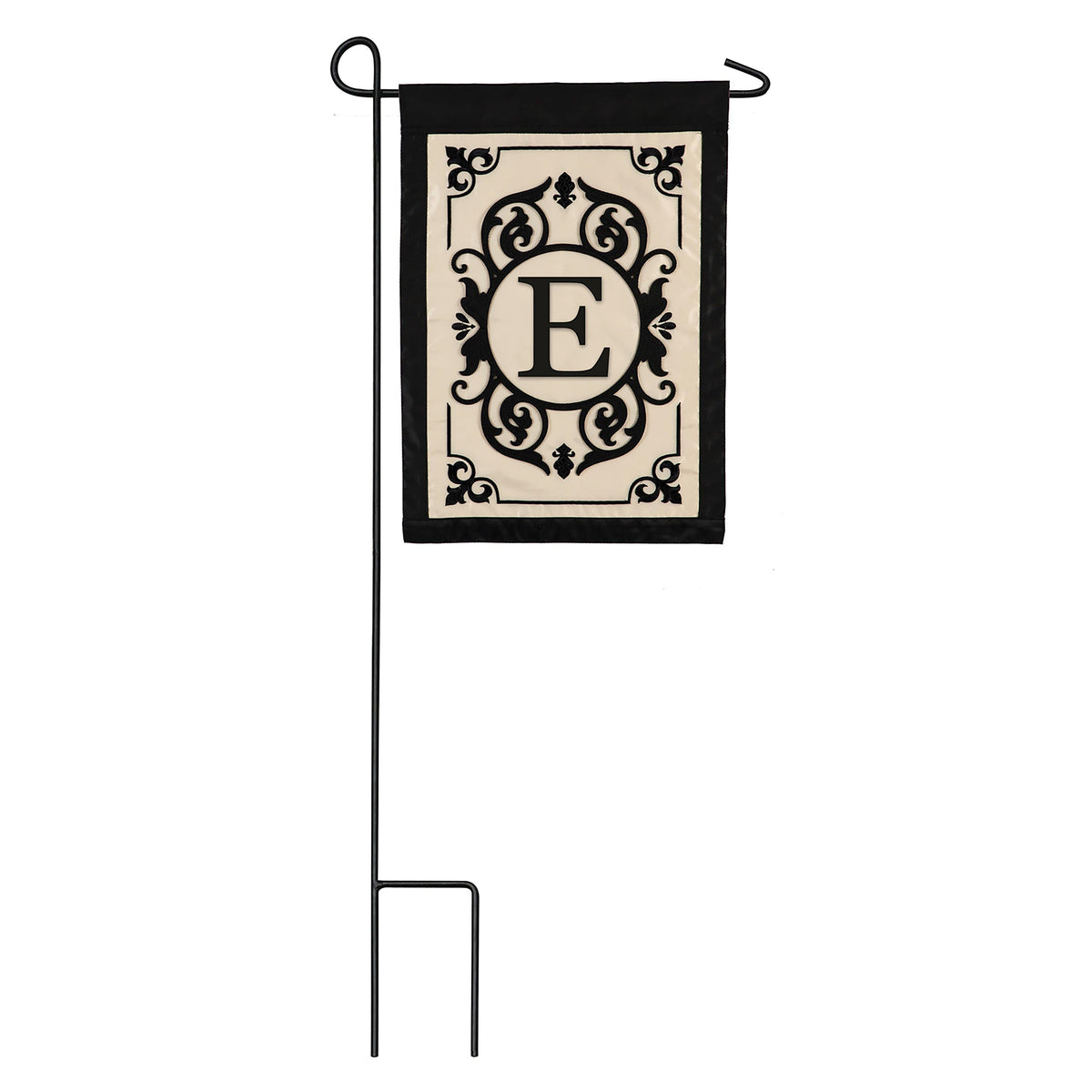 Cambridge Monogram Garden Applique Flag, Letter E