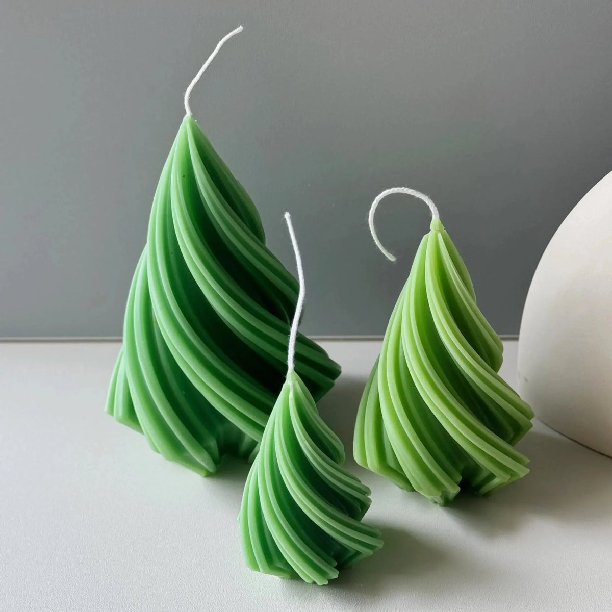 Swirling Christmas Tree Candles