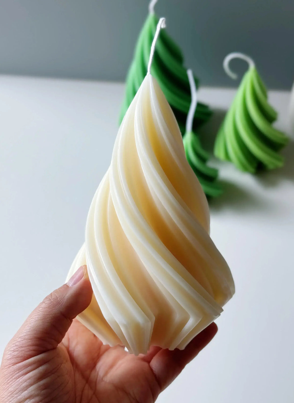 Swirling Christmas Tree Candles