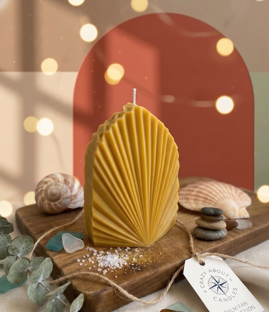 Minimalist Palm Leaf Candle