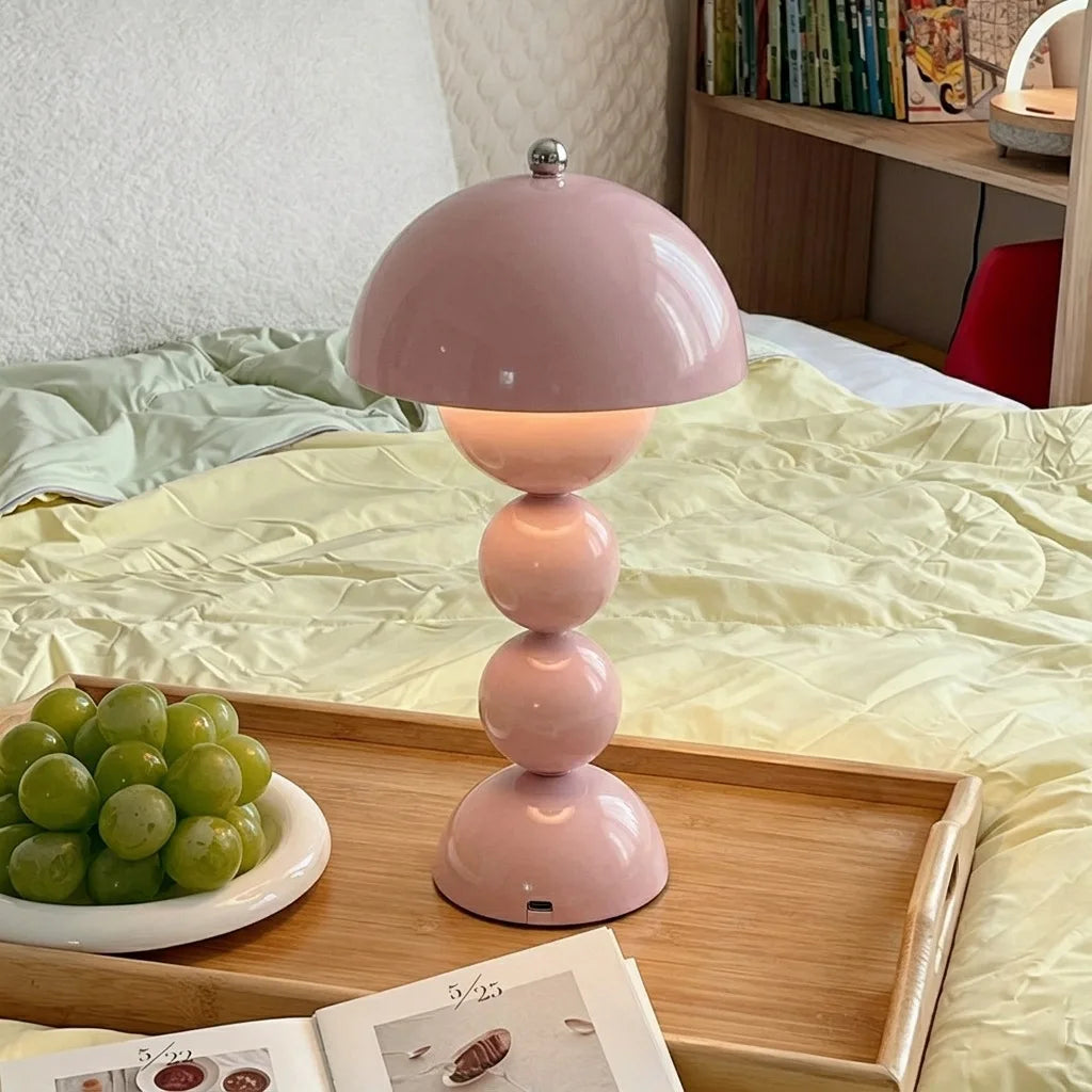 Metal Touch Switch Nordic LED Table Lamp Bedroom Bedside Flower Bud Desk Lamp Living Room Dining Table Decoration LED Light