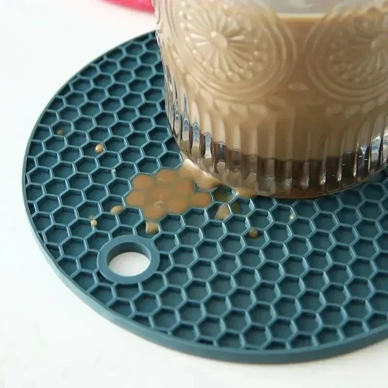 Round Heat Resistant Silicone Mat Drink Cup Coasters Insulation 13.5*13.5cm Non Slip  Placemat Kitchen Accessories Pot Holder