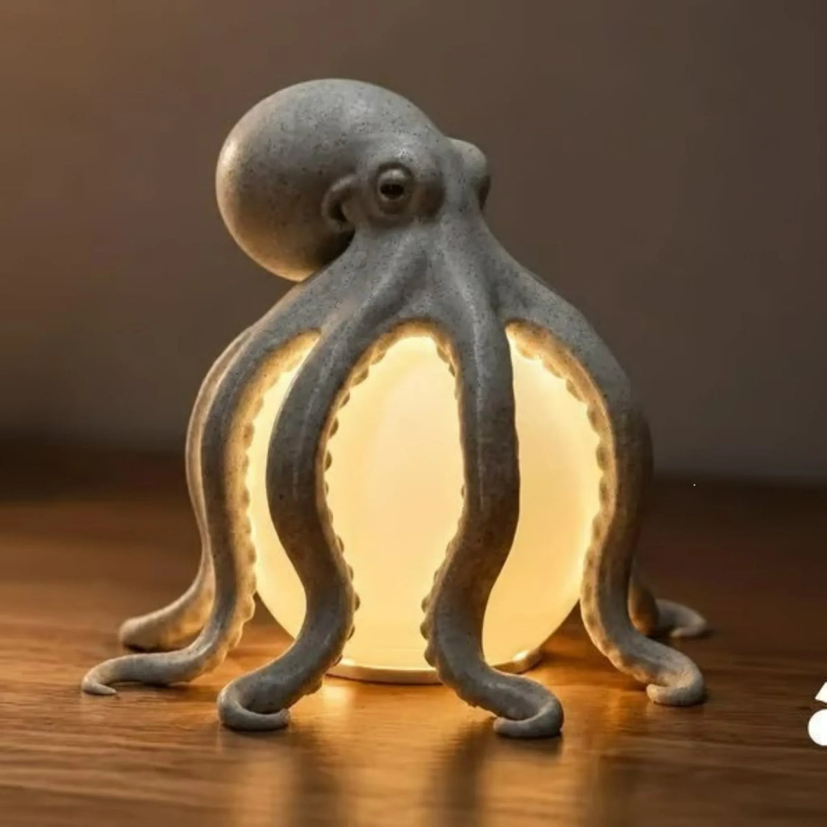 Octopus Desk Lamp Creative Sculpture Ocean Animal Desktop Artwork for Home Office Desk Decor Embellishment Thoughtful Gift