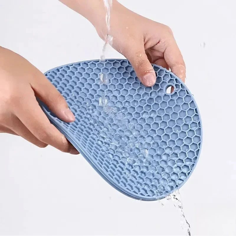 Round Heat Resistant Silicone Mat Drink Cup Coasters Insulation 13.5*13.5cm Non Slip  Placemat Kitchen Accessories Pot Holder