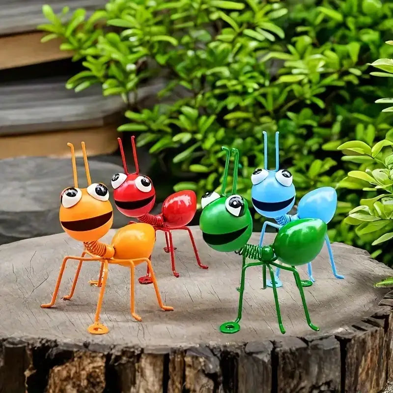 Metal Ant Statue Outdoor Garden Decor Hanging Sculpture