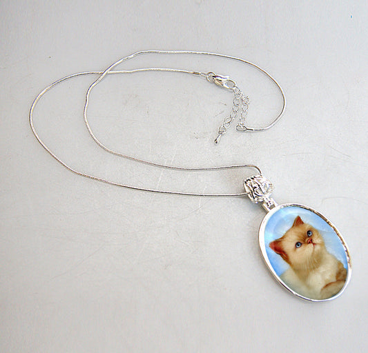 White Cat Angled Silver-Plated Mother of Pearl Jewelry Pendant Necklace - 44016