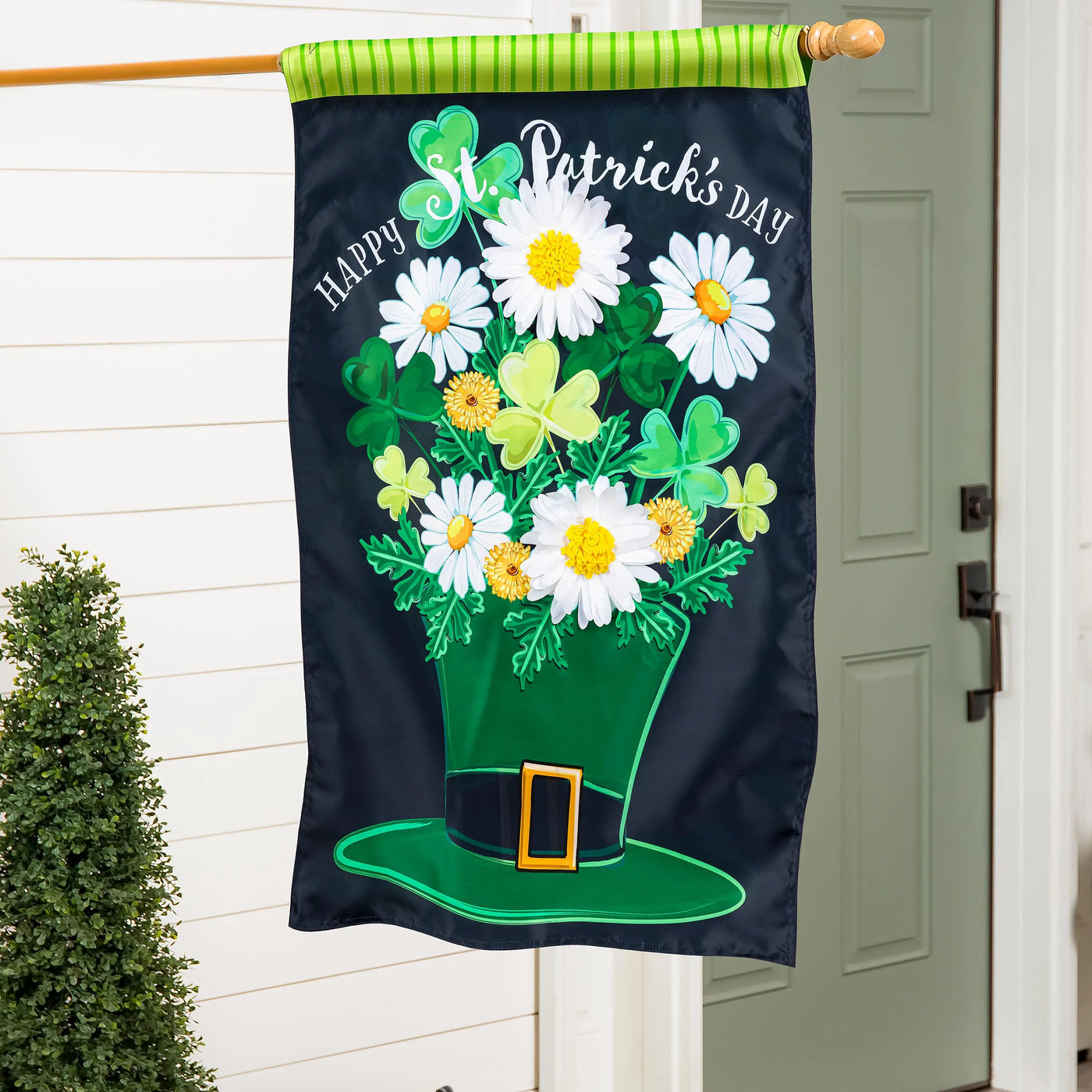 A festive st patricks day floral hat applique house flag with green and yellow colors for outdoor decoration