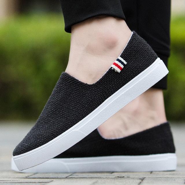 New Mens Womens Casual Flat Canvas Shoes Lightweight Elegant Shoes Men Casual Walking Sneakers Comfortable Modern White Soft Sneakers