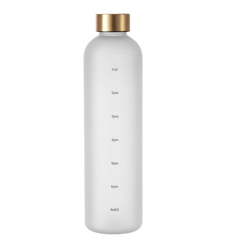 Portable Space Cup Sports Water Bottle Fruit Lemon Juice Drinking Bottle Outdoor travel camping plastic cup beverage utensils Motivational Water Bottle with Time Marker to Drink Reusable Plastic Bottle with BPA Free for Gym and Sports