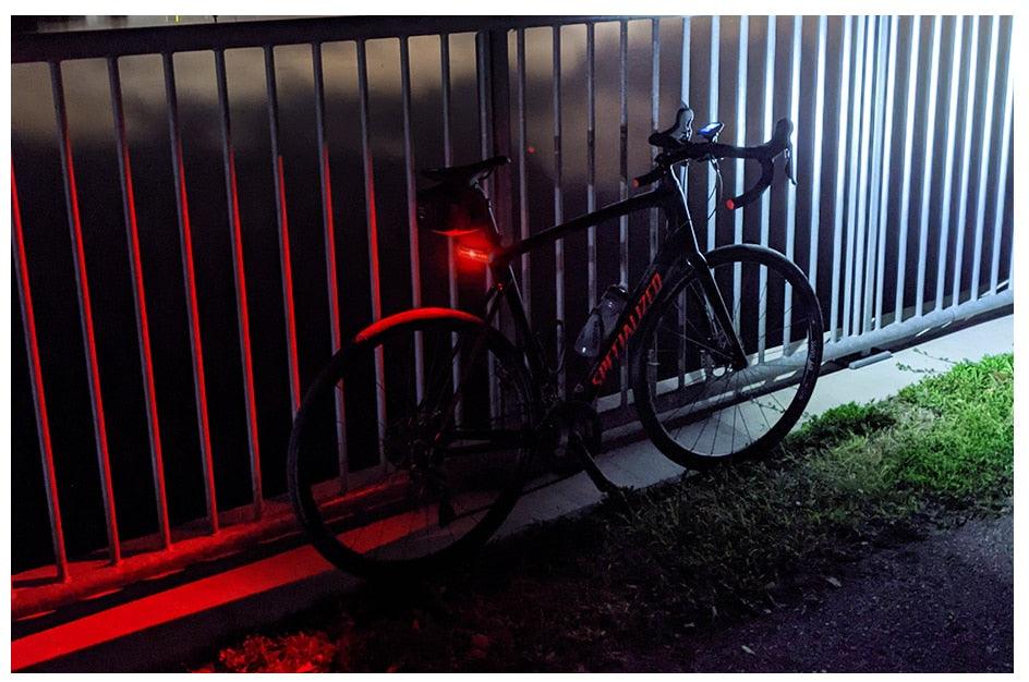 Bike Light Rainproof USB Rechargeable LED Bicycle Light Super Bright Flashlight Rechargeable Bicycle Light Bicycle Front Headlight LED Bike Headlight 3 Light Mode Fits All Bicycles Mountain Road