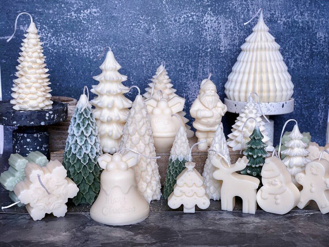 Snowflakes Soy Wax Candle | Handcrafted Winter Holiday Decor