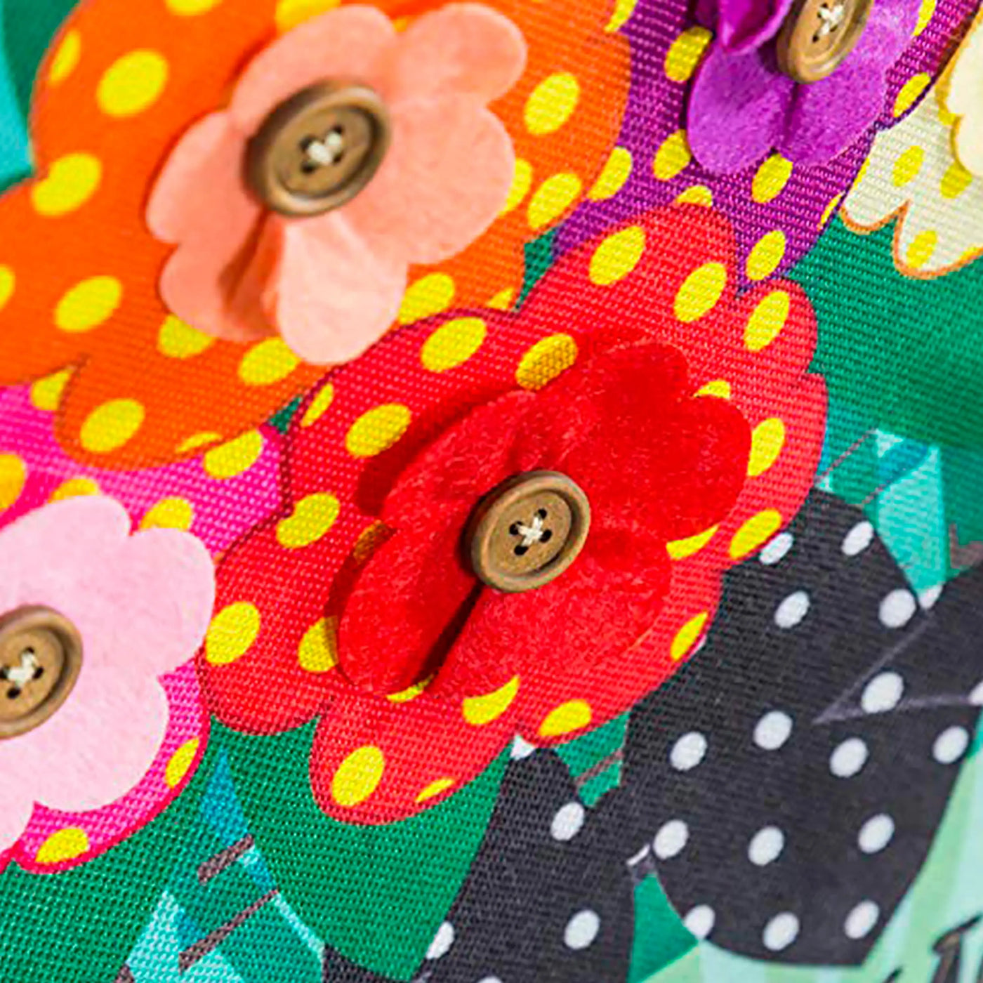 Welcome yall burlap garden flag with vibrant appliquéd flowers in red orange and pink with brown button centers