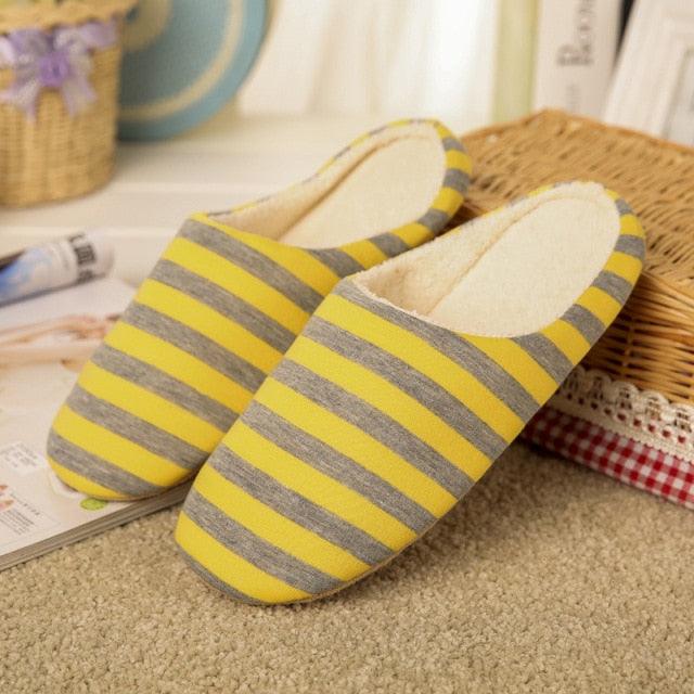 Women Indoor Slippers Warm Plush Home Slipper Autumn Winter Woman House Flat Floor Soft Slipper Silent Slides Plush Fleece Insole Fluffy Slippers For Indoor Home Bedroom